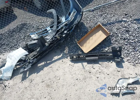 2016 Mercedes-Benz Gl 450 4Matic z USA, uszkodzony, nr VIN 4JGDF6EE2GA629959